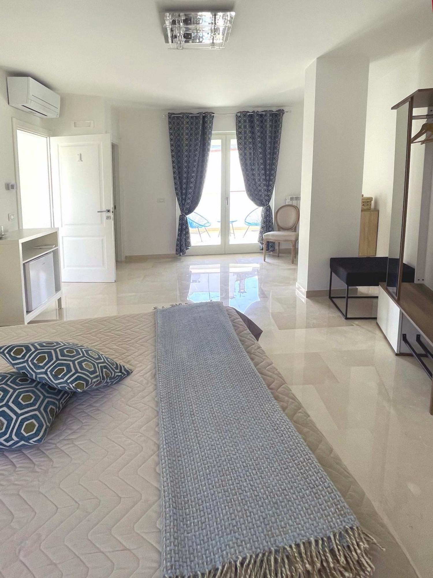 Augustea Bed & Breakfast Sannicandro di Bari Ngoại thất bức ảnh